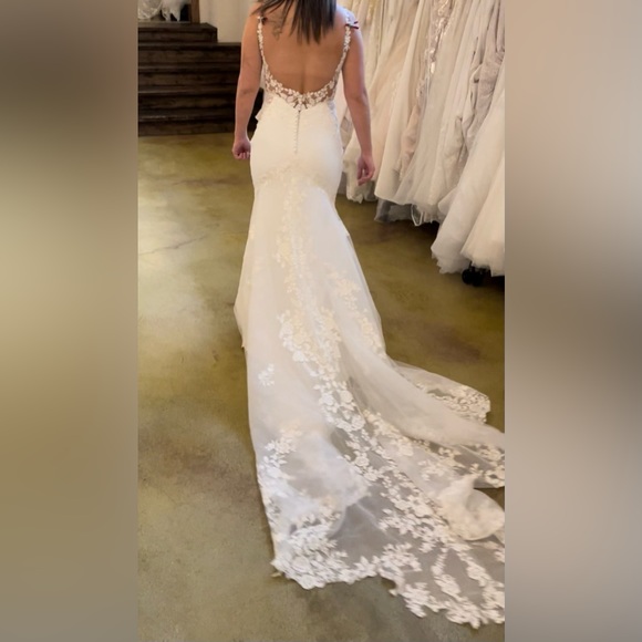 Ivory Willow - Wren Wedding Dress BRAND NEW UNWORN & UNALTERED - Picture 8 of 8